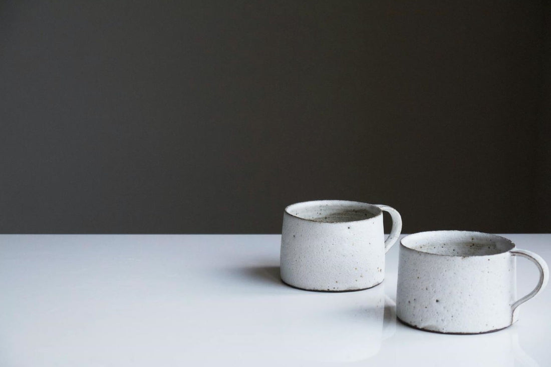 pair of coffee cups 