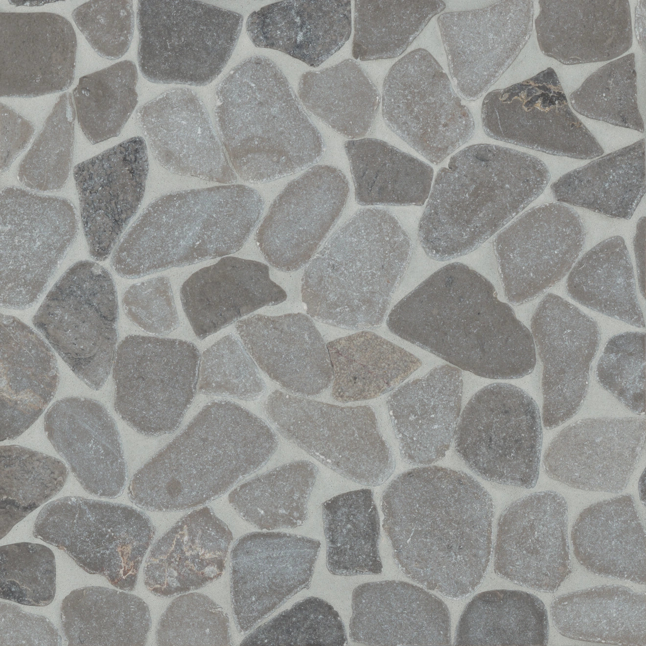 Waterbrook Medium Sliced Pebble Mosaic Tile