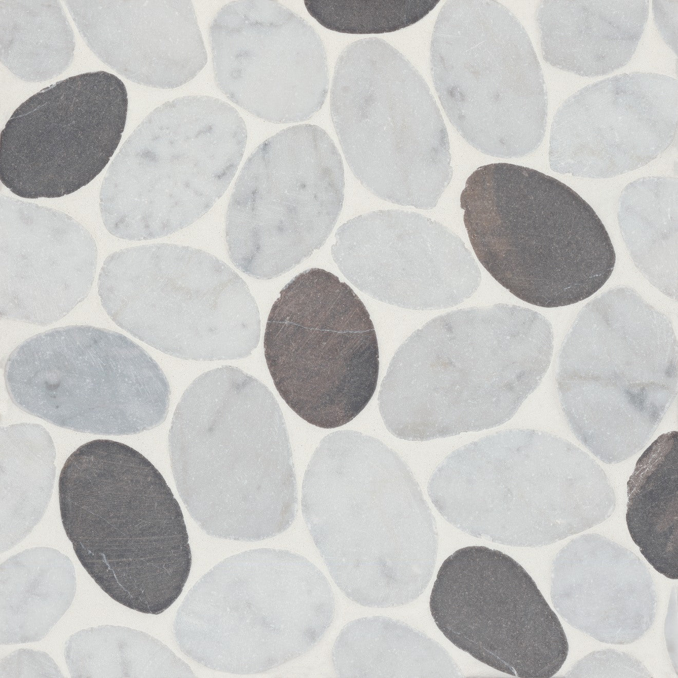 Waterbrook Medium/Jumbo Pebble Mosaic Tile