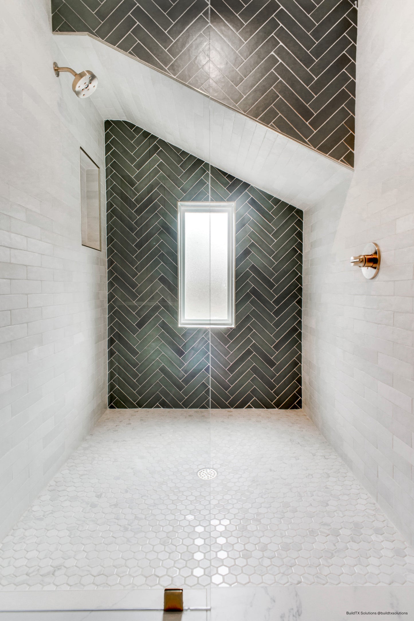 Makoto Rectangle Wall Tile
