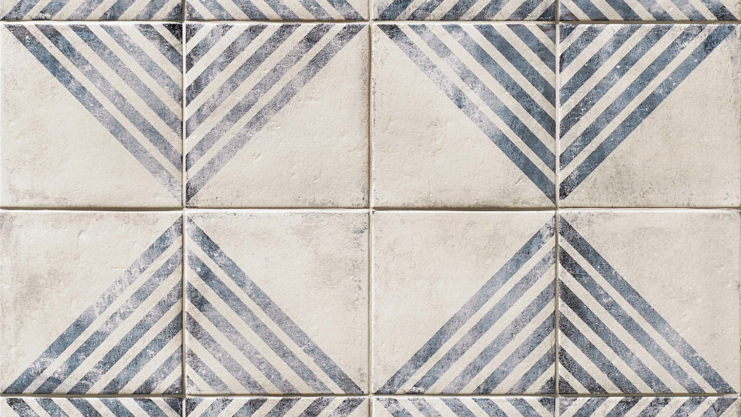 Vivace 9" x 9" Square Decorative Tile